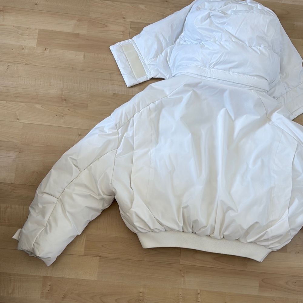 Women's White Puffer Jacket - Picture 5 of 9